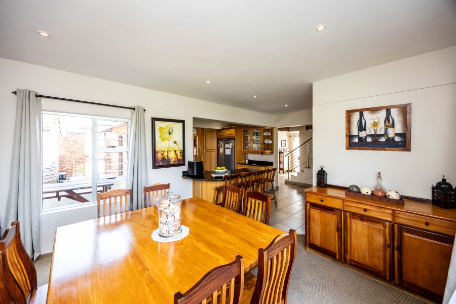 4 Bedroom Property for Sale in Kidds Beach Eastern Cape